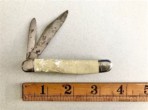 The scales (handle) are also made from silver and are hallmarked for Sheffield 1907. . Vintage sheffield pocket knives